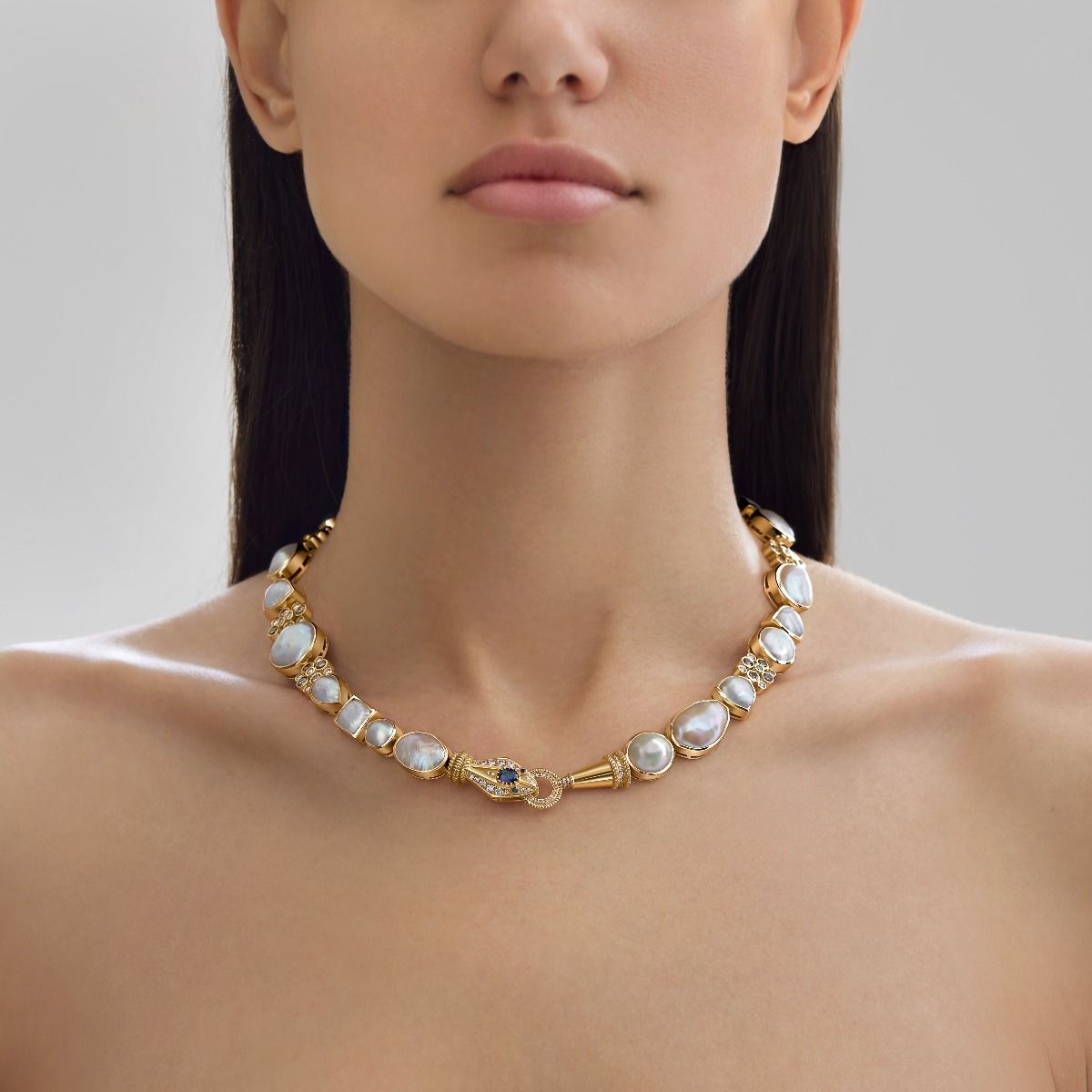 Cabochon Snake Necklace